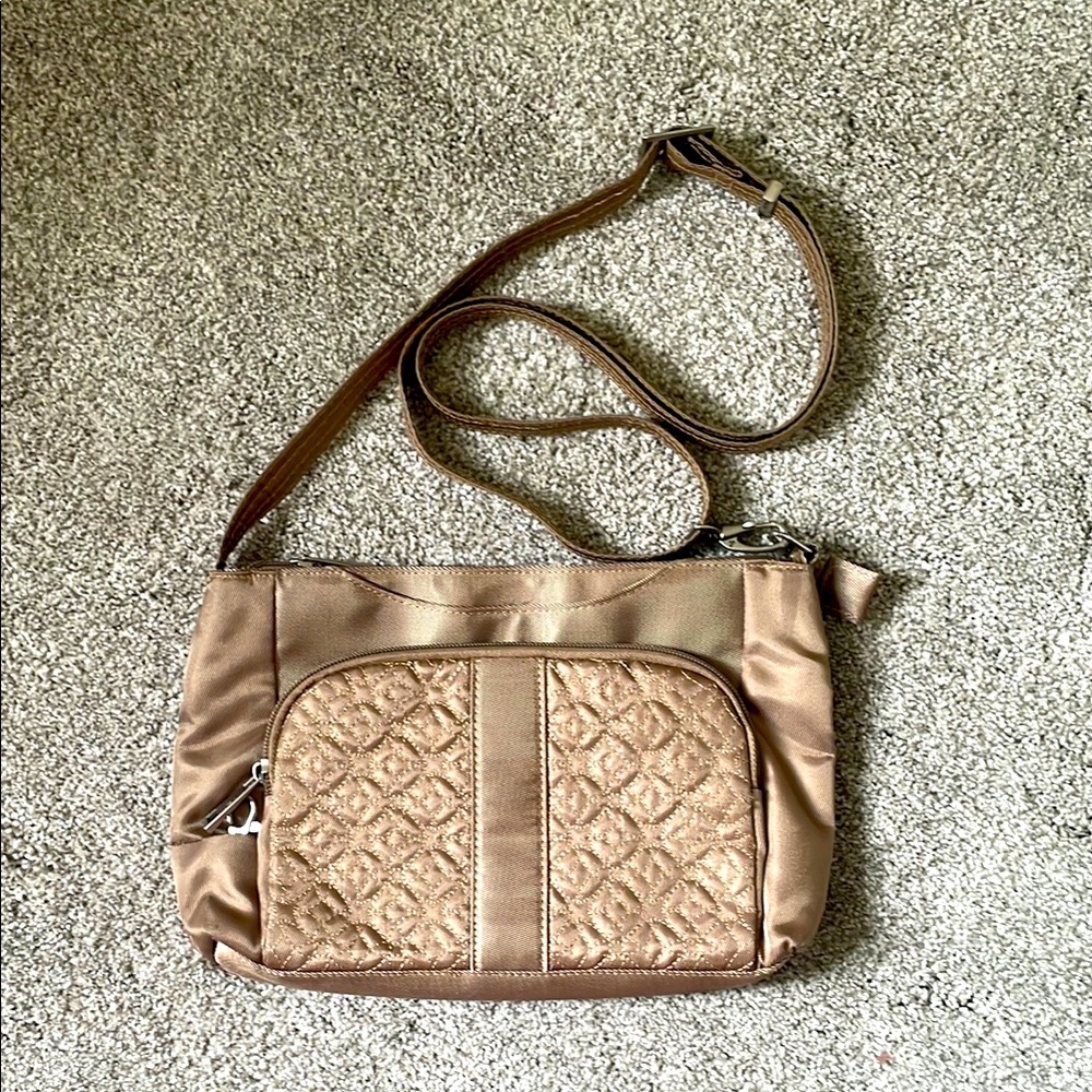 Travelon tan quilted fabric travel purse locking strap clean interior